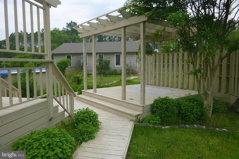 1029 Wagner Point Road Cambridge, MD 21613 - Photo 7 of 23 Exterior (Rear)