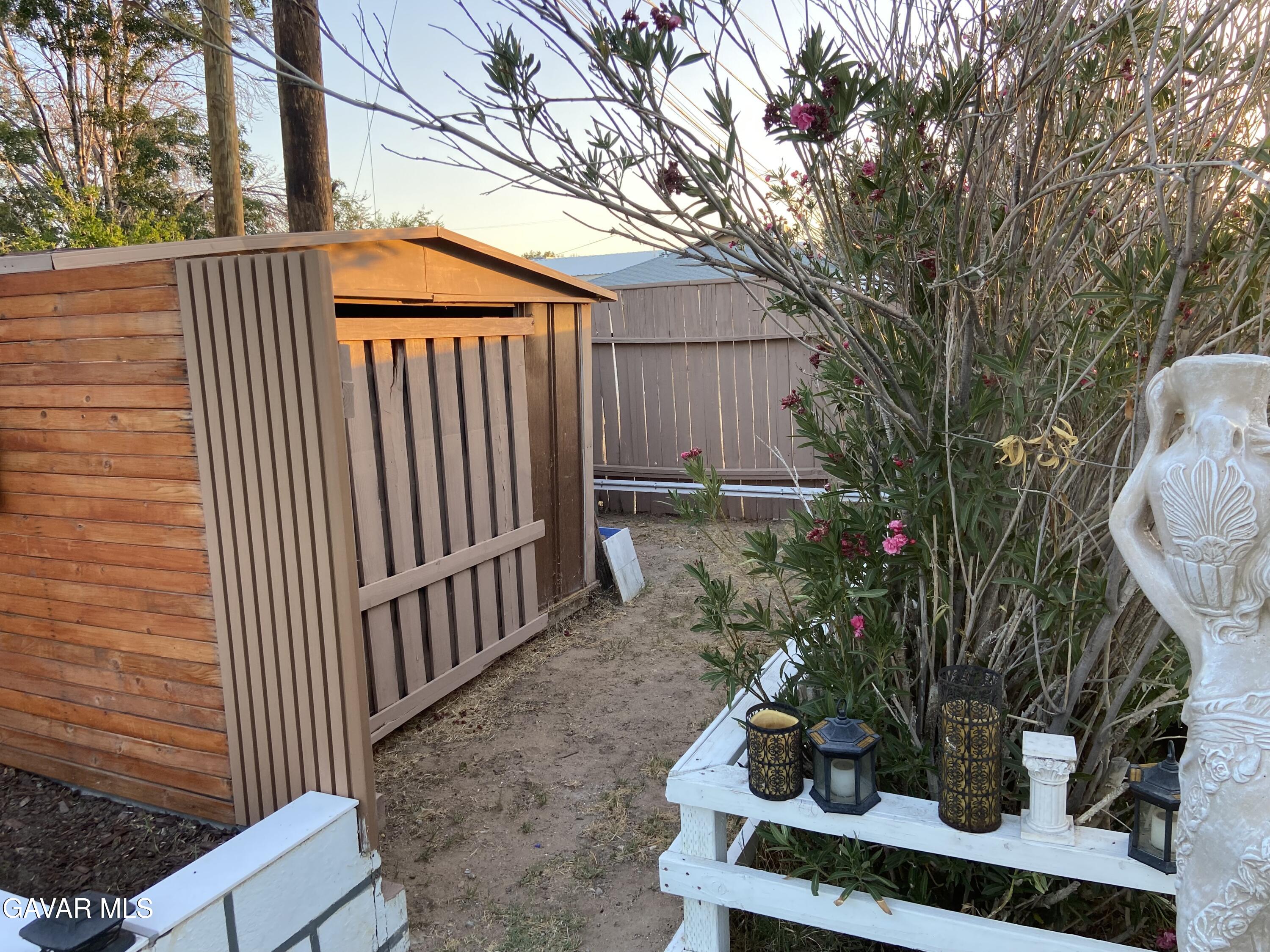 225 West French Avenue Ridgecrest, CA 93555 - Photo 43 of 71 IMG_0109