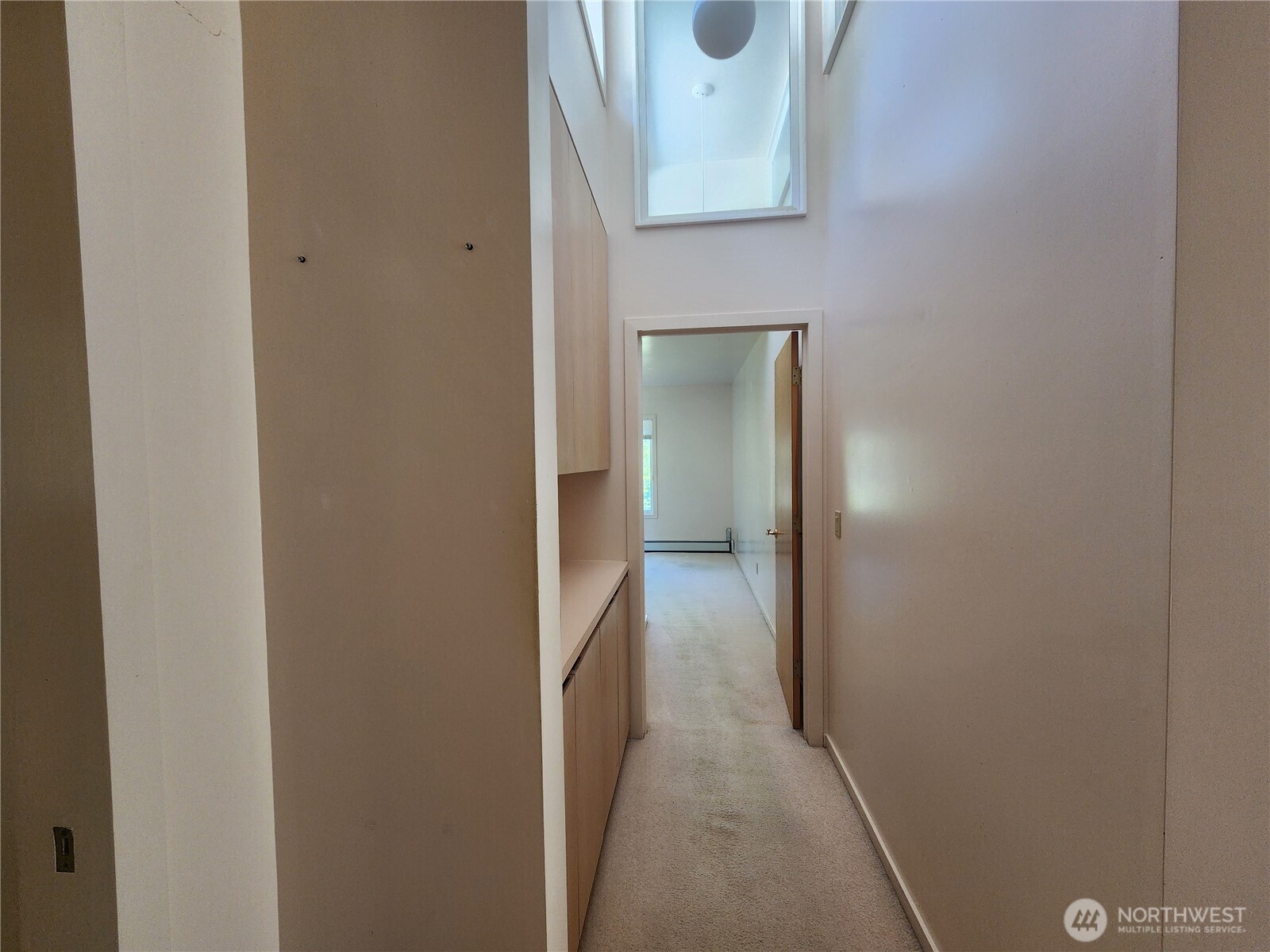 10336 Northeast Knight Road Bainbridge Island, WA 98110 - Photo 13 of 23