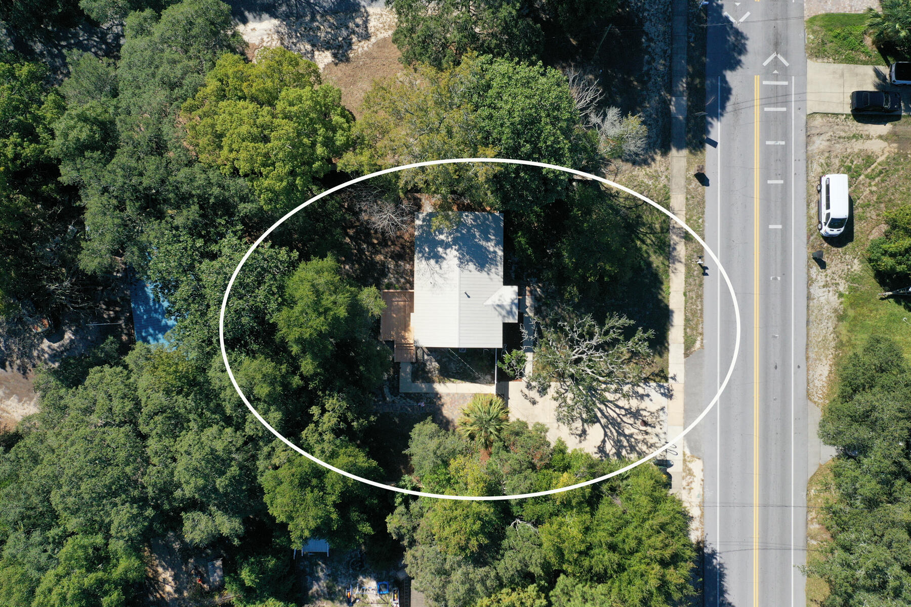 612 Beach Drive Destin, FL 32541 - Photo 31 of 34 an aerial view of a house