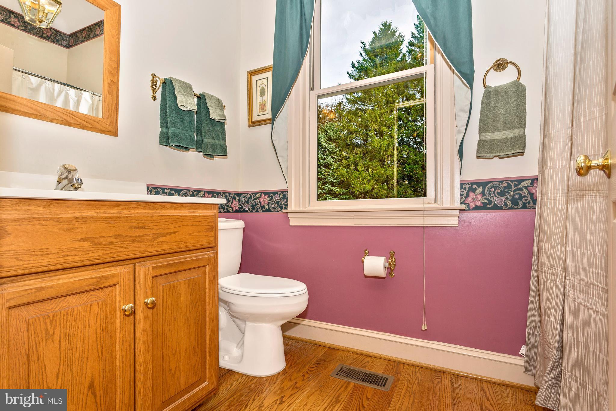6941 North Clifton Road Frederick, MD 21702 - Photo 22 of 30 Bath