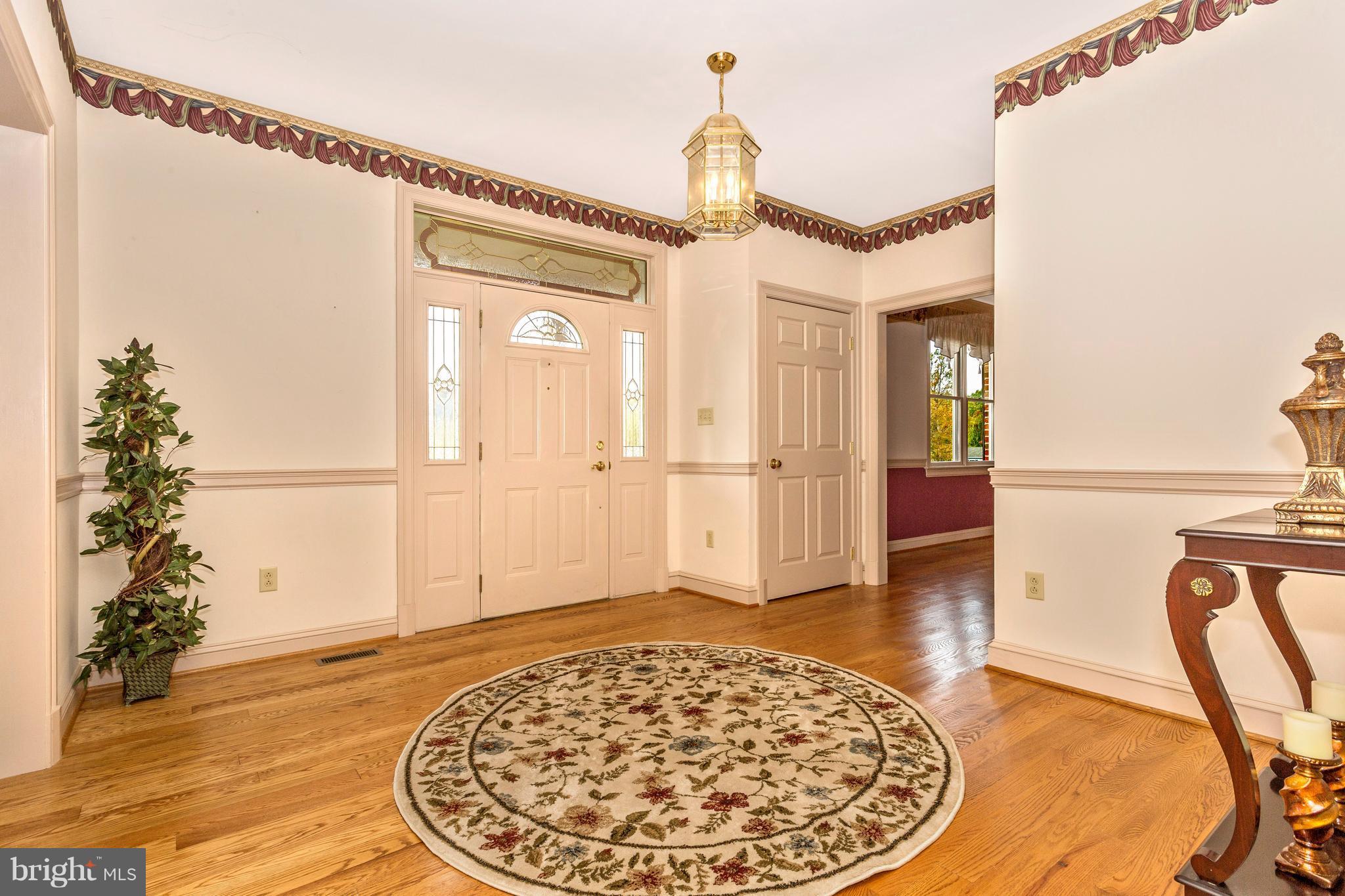 6941 North Clifton Road Frederick, MD 21702 - Photo 7 of 30 Interior (General)