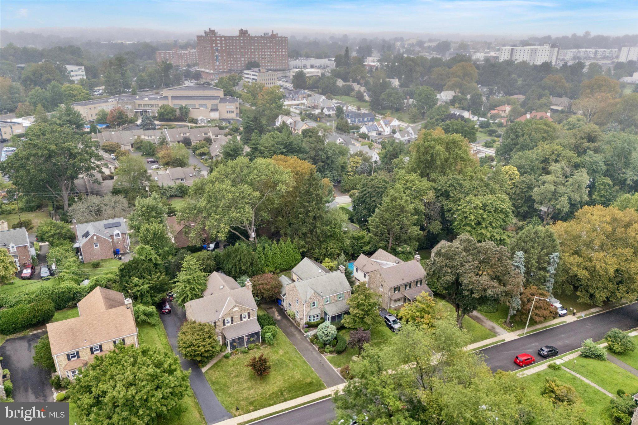 625 Foxcroft Road Elkins Park, PA 19027 - Photo 42 of 49 Convenient To Fine Dining And Shopping