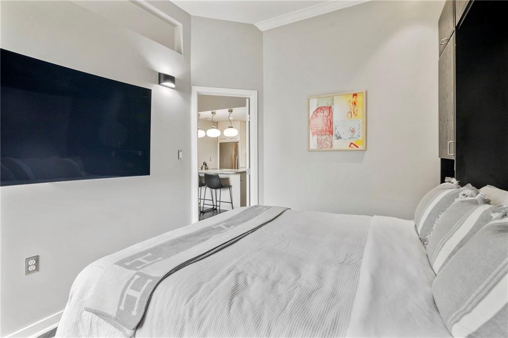 4545 Wornall Road, Unit LE4 Kansas City, MO 64111 - Photo 19 of 30