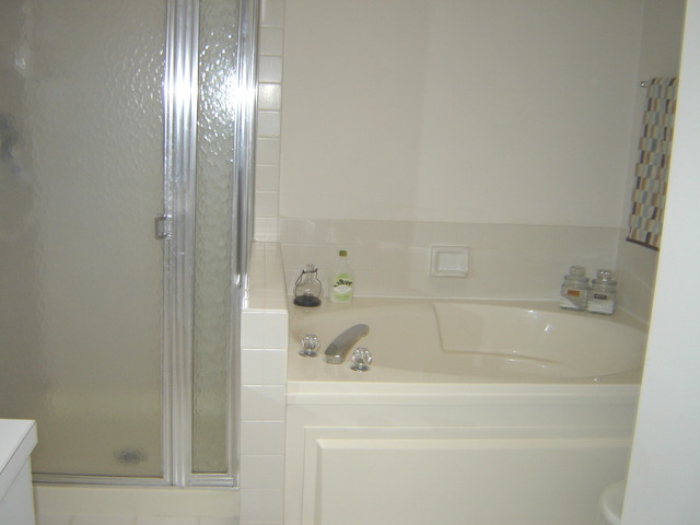 1237 Coldspring Road Elgin, IL 60120 - Photo 19 of 21