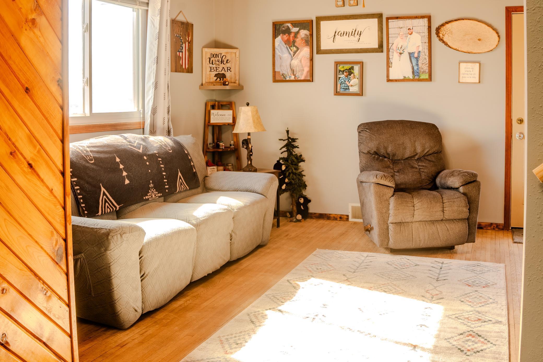 309 Center Avenue Spring Valley, MN 55975 - Photo 13 of 27