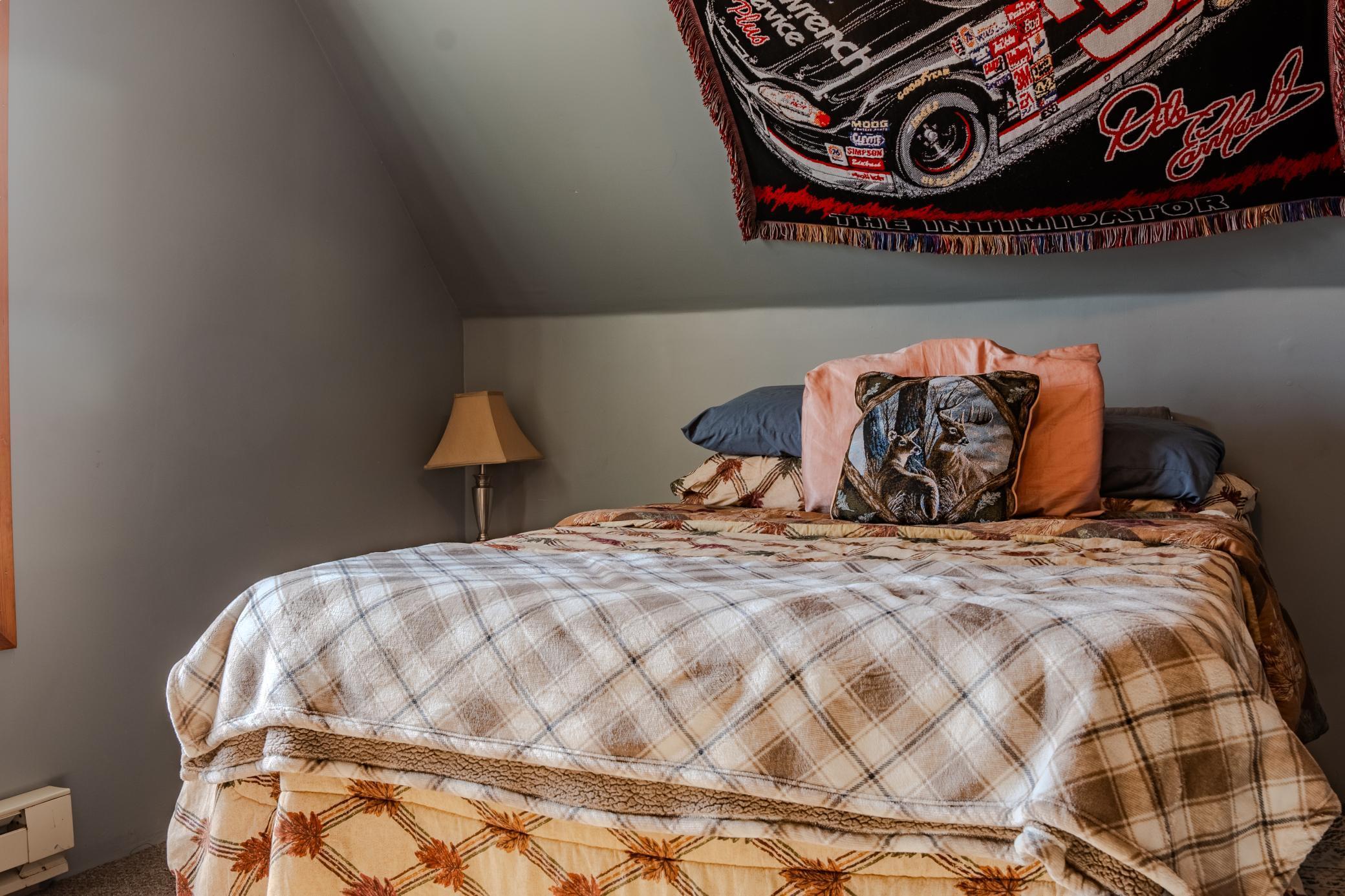 309 Center Avenue Spring Valley, MN 55975 - Photo 18 of 27