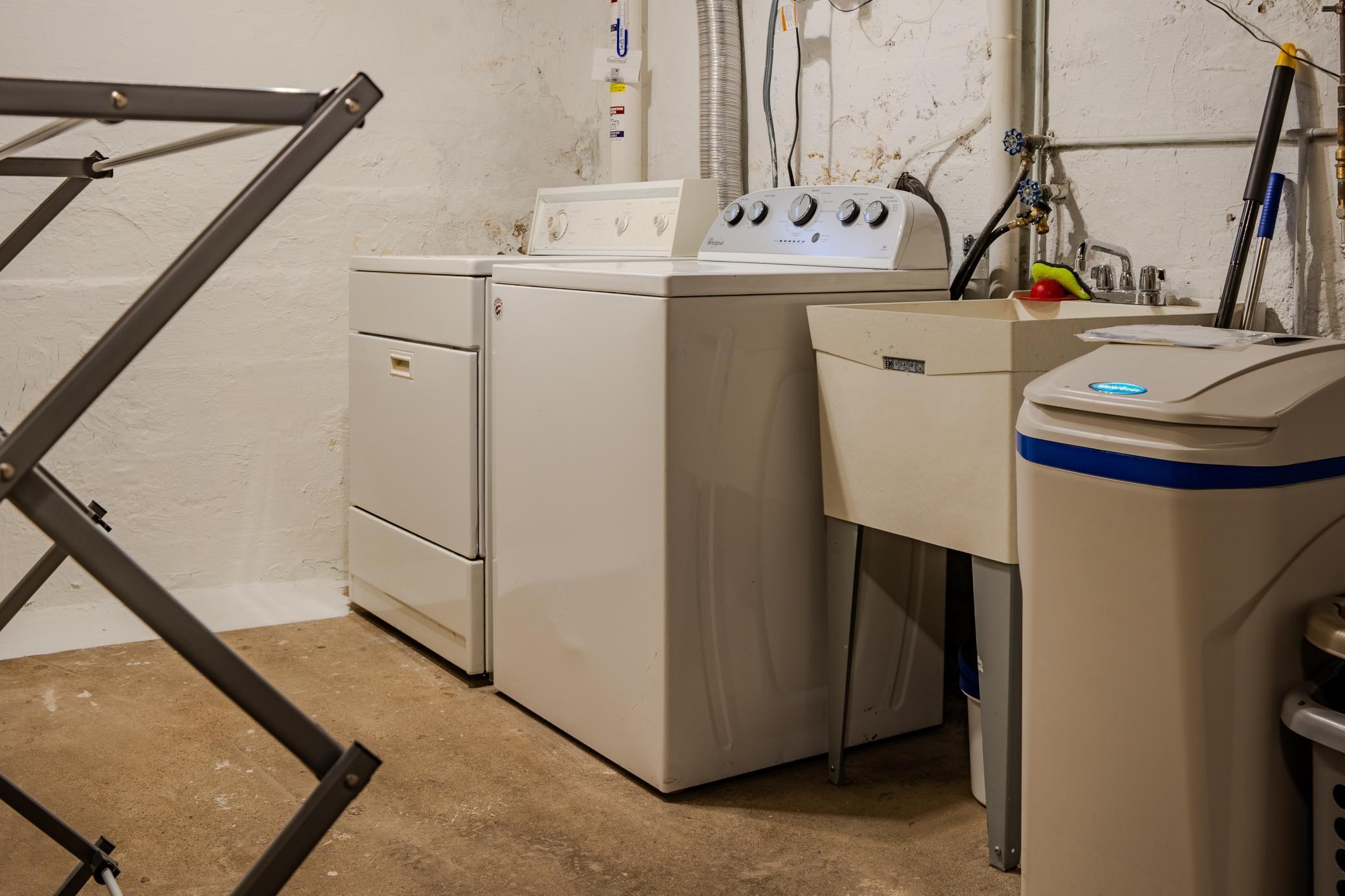 309 Center Avenue Spring Valley, MN 55975 - Photo 24 of 27