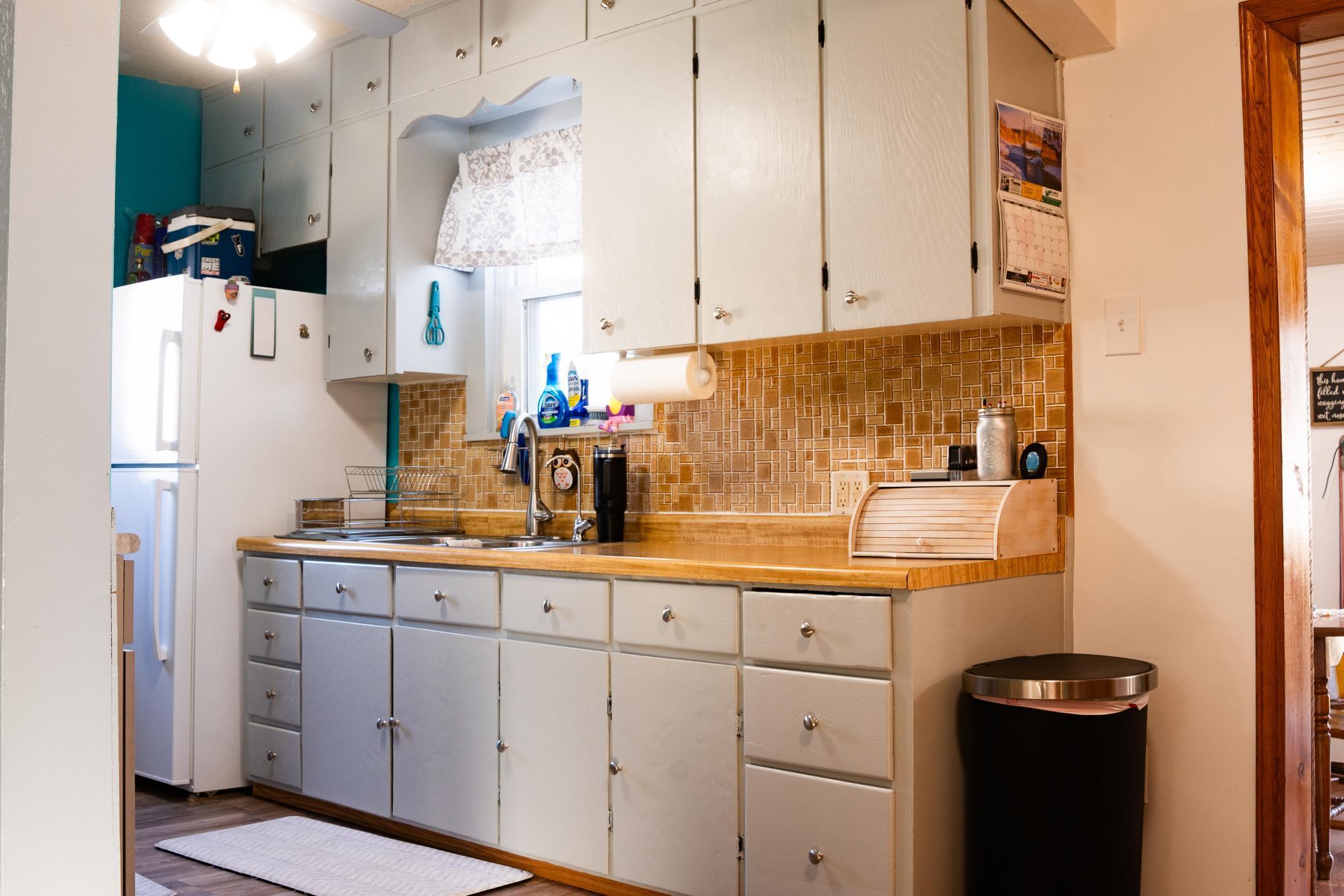 309 Center Avenue Spring Valley, MN 55975 - Photo 3 of 27