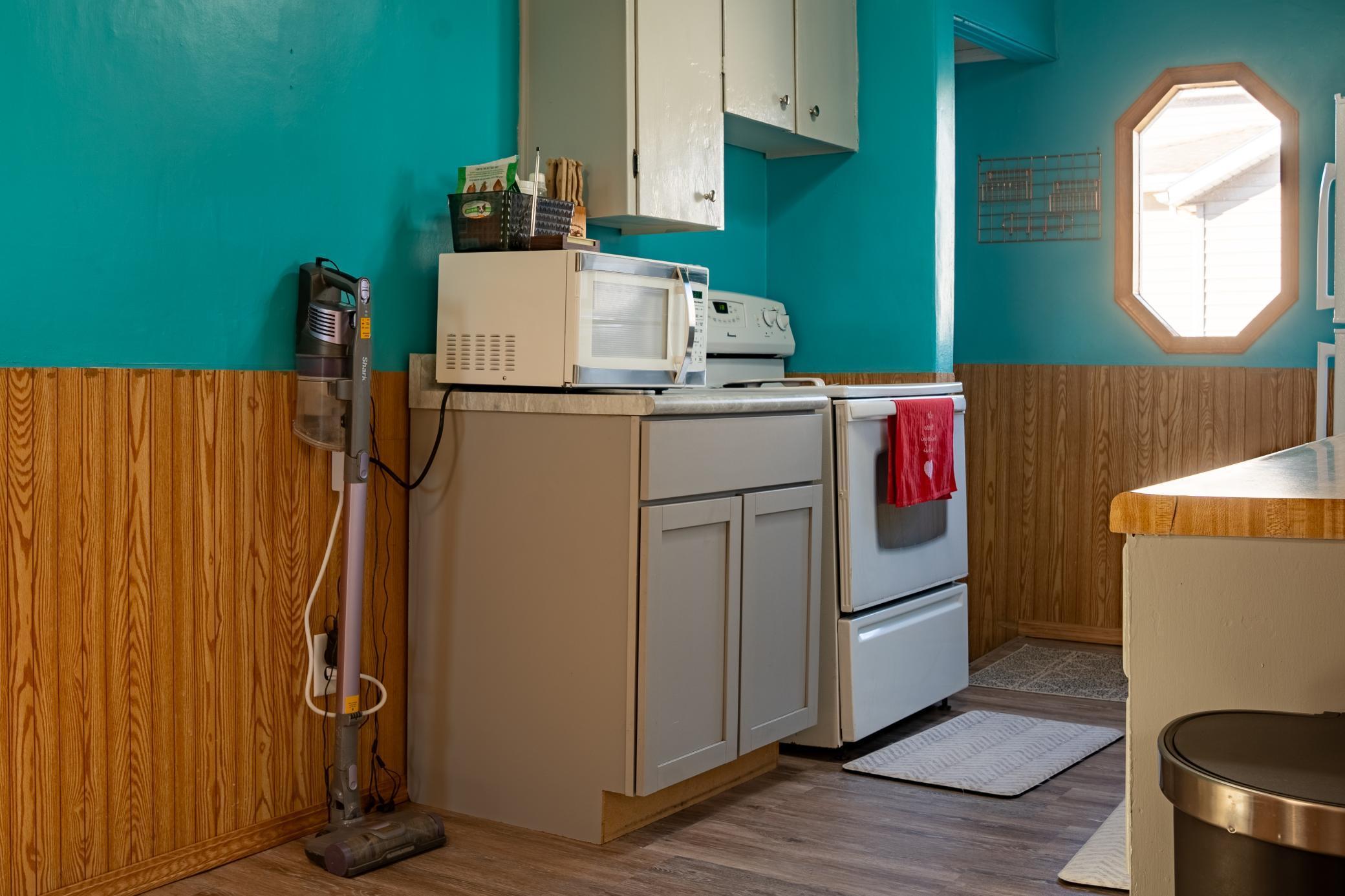 309 Center Avenue Spring Valley, MN 55975 - Photo 5 of 27