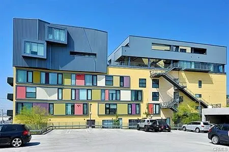 $2,900 | 200 North San Fernando Road, Unit 219, Los Angeles, CA 90031