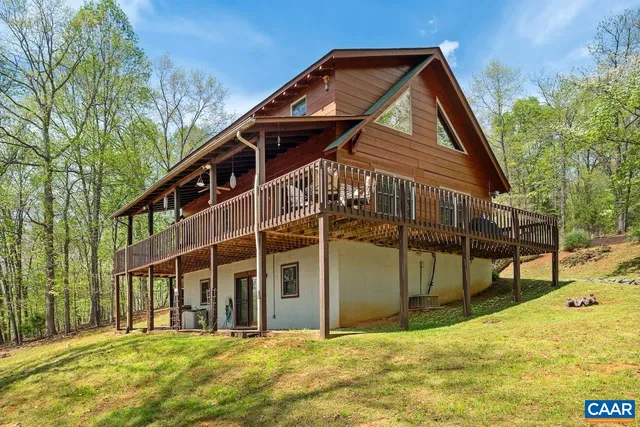 $815,000 | 355 River Bluff Lane, Faber, VA 22938