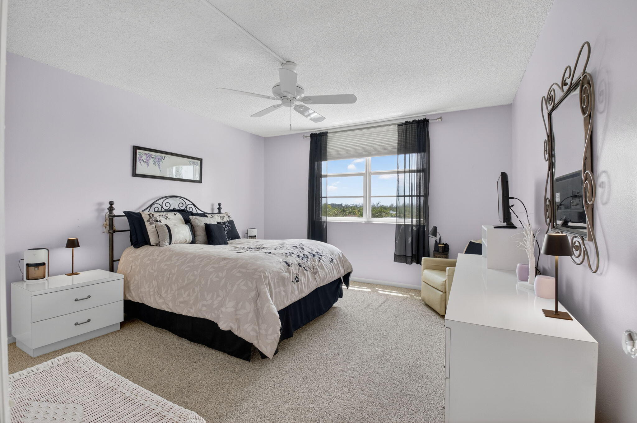 2851 South Ocean Boulevard, Unit 5M Boca Raton, FL 33432 - Photo 14 of 46 Primary Bedroom