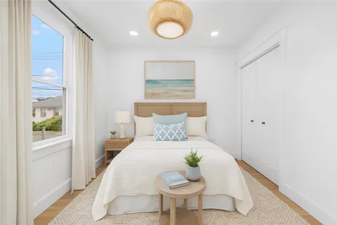 $1,299,999 | 7 Sheffield Avenue, Newport, RI 02840