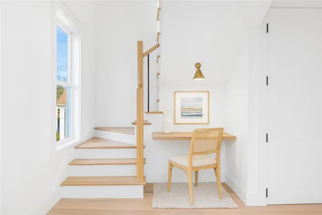 $1,299,999 | 7 Sheffield Avenue, Newport, RI 02840