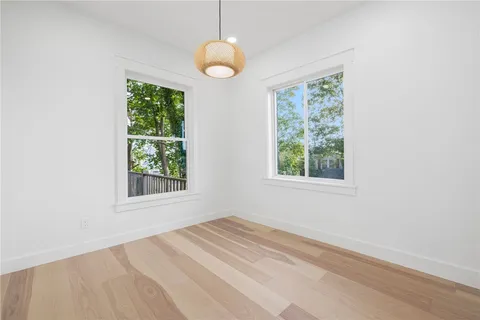 $1,299,999 | 7 Sheffield Avenue, Newport, RI 02840