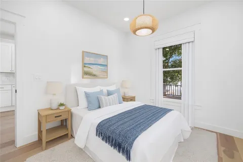 $1,299,999 | 7 Sheffield Avenue, Newport, RI 02840