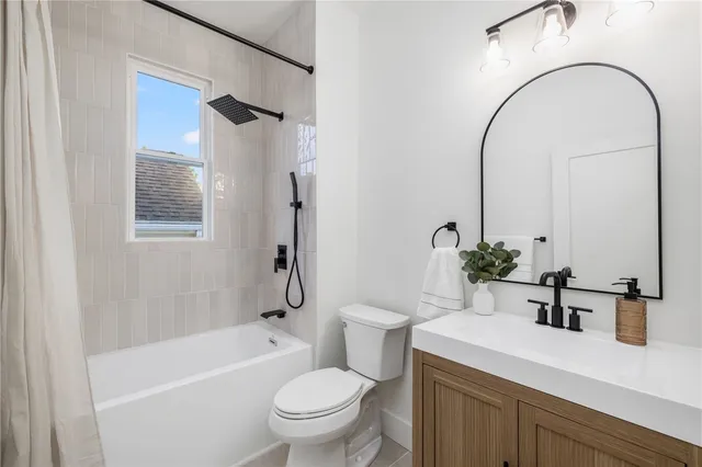 $1,299,999 | 7 Sheffield Avenue, Newport, RI 02840