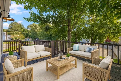 $1,299,999 | 7 Sheffield Avenue, Newport, RI 02840