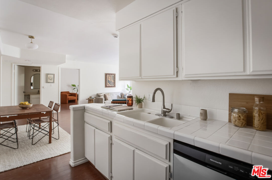 6140 Monterey Road, Unit 312 Los Angeles, CA 90042 - Photo 12 of 39