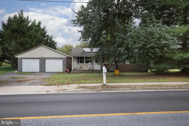 $208,000 | 218 East Sunset Avenue, Greensboro, MD 21639