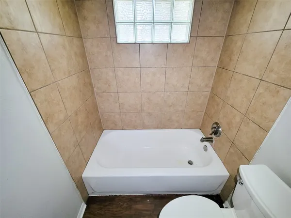 $1,950 | 18402 Tall Cypress Drive, Spring, TX 77388