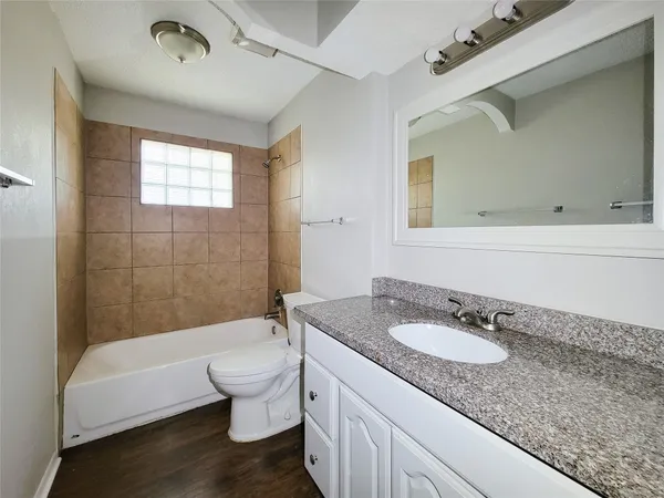 $1,950 | 18402 Tall Cypress Drive, Spring, TX 77388