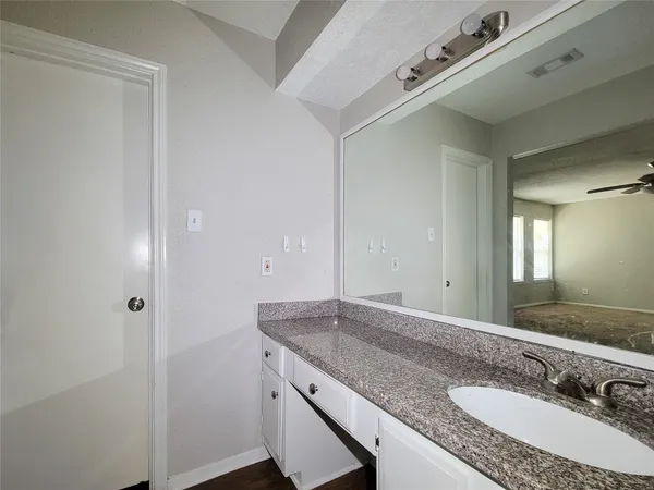 $1,950 | 18402 Tall Cypress Drive, Spring, TX 77388