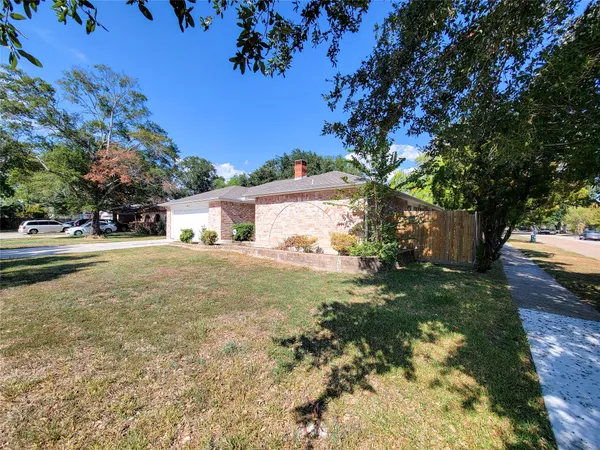 $1,950 | 18402 Tall Cypress Drive, Spring, TX 77388