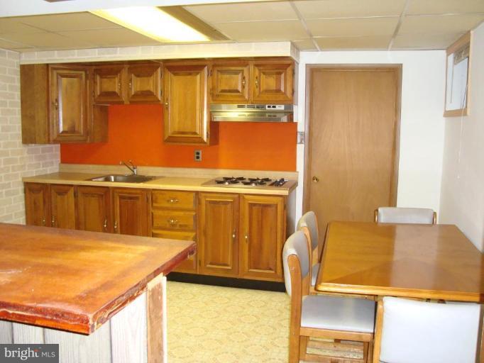 5 Avery Court Rosedale, MD 21237 - Photo 14 of 22 Apartment Kitchen