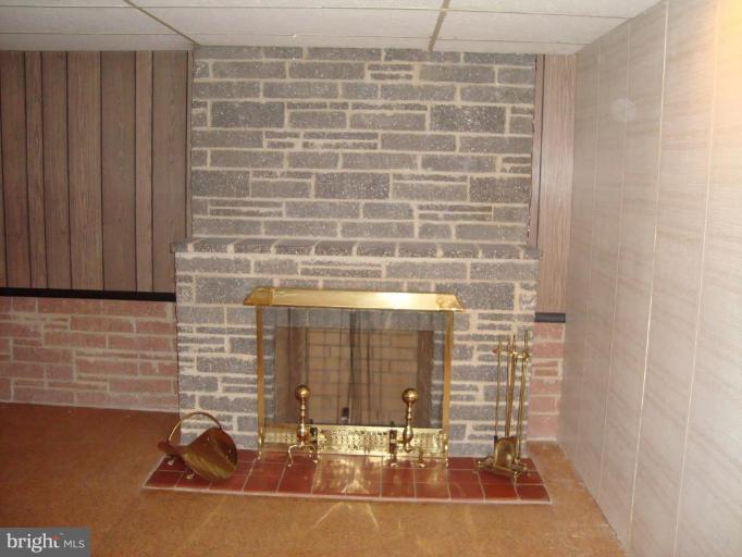5 Avery Court Rosedale, MD 21237 - Photo 17 of 22 Fireplace