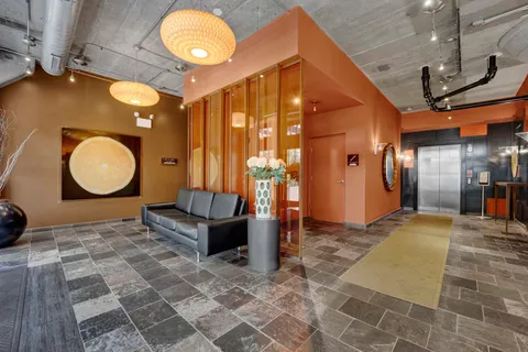 $349,000 | 1033 West 14th Place, Unit 115, Chicago, IL 60608