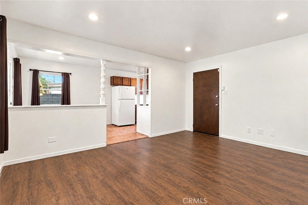 124 East Roland Street Azusa, CA 91702 - Photo 4 of 41 Gallery Image 4