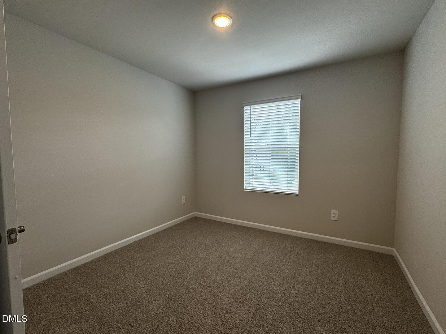 1007 Winding Spg Drive Mebane, NC 27302 - Photo 18 of 32 an empty room with a window