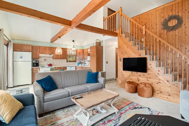 $304,500 | 9284 South Oxeye Avenue, Baldwin, MI 49304