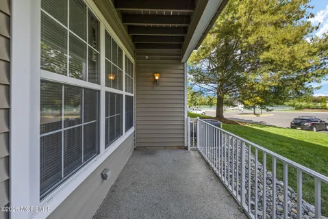 $462,500 | 316 St Andrews Place, Manalapan, NJ 07726