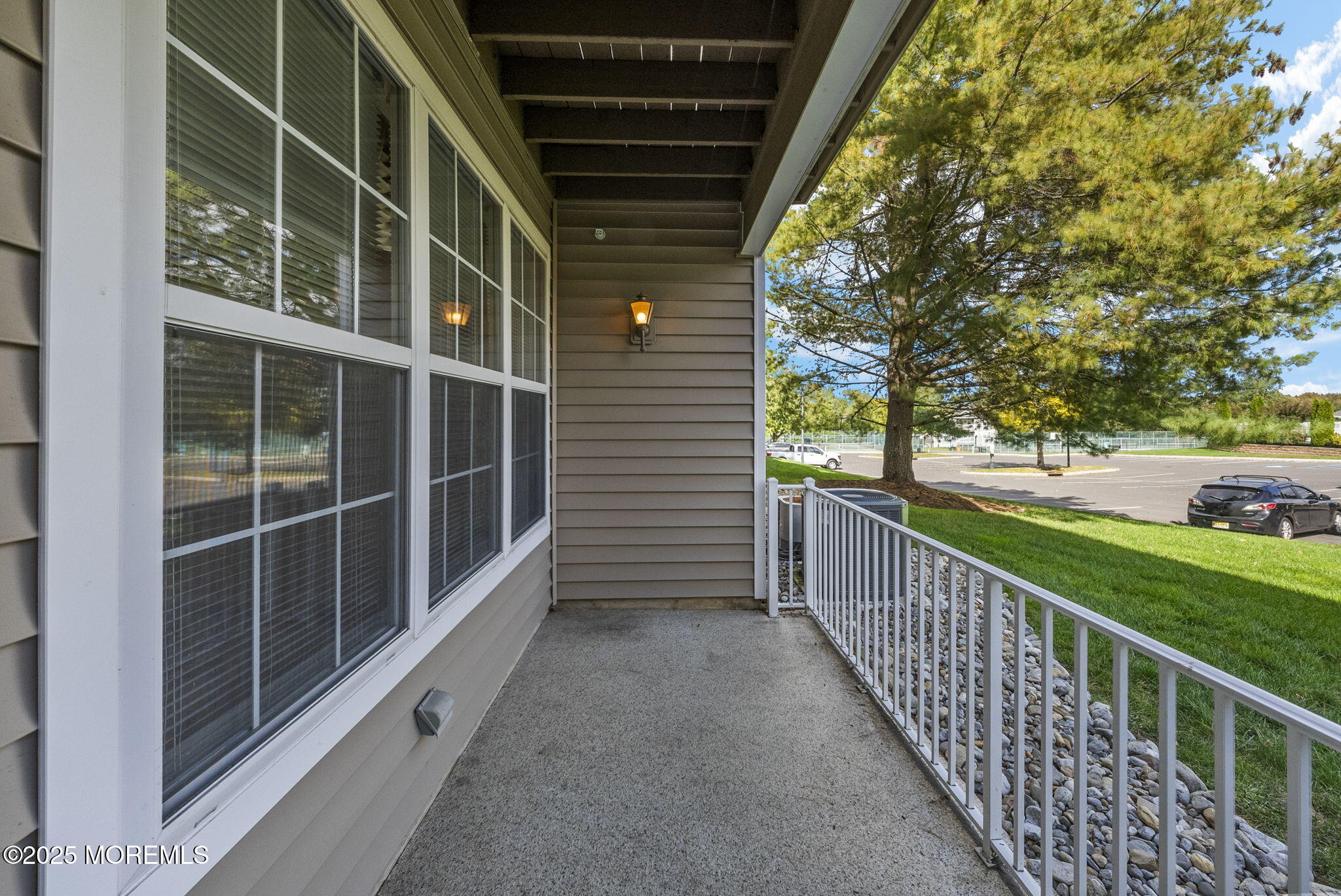 316 St Andrews Place Manalapan, NJ 07726 - Photo 30 of 42 38-web-or-mls-DSC09944