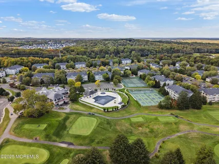 $462,500 | 316 St Andrews Place, Manalapan, NJ 07726