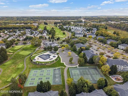 $462,500 | 316 St Andrews Place, Manalapan, NJ 07726