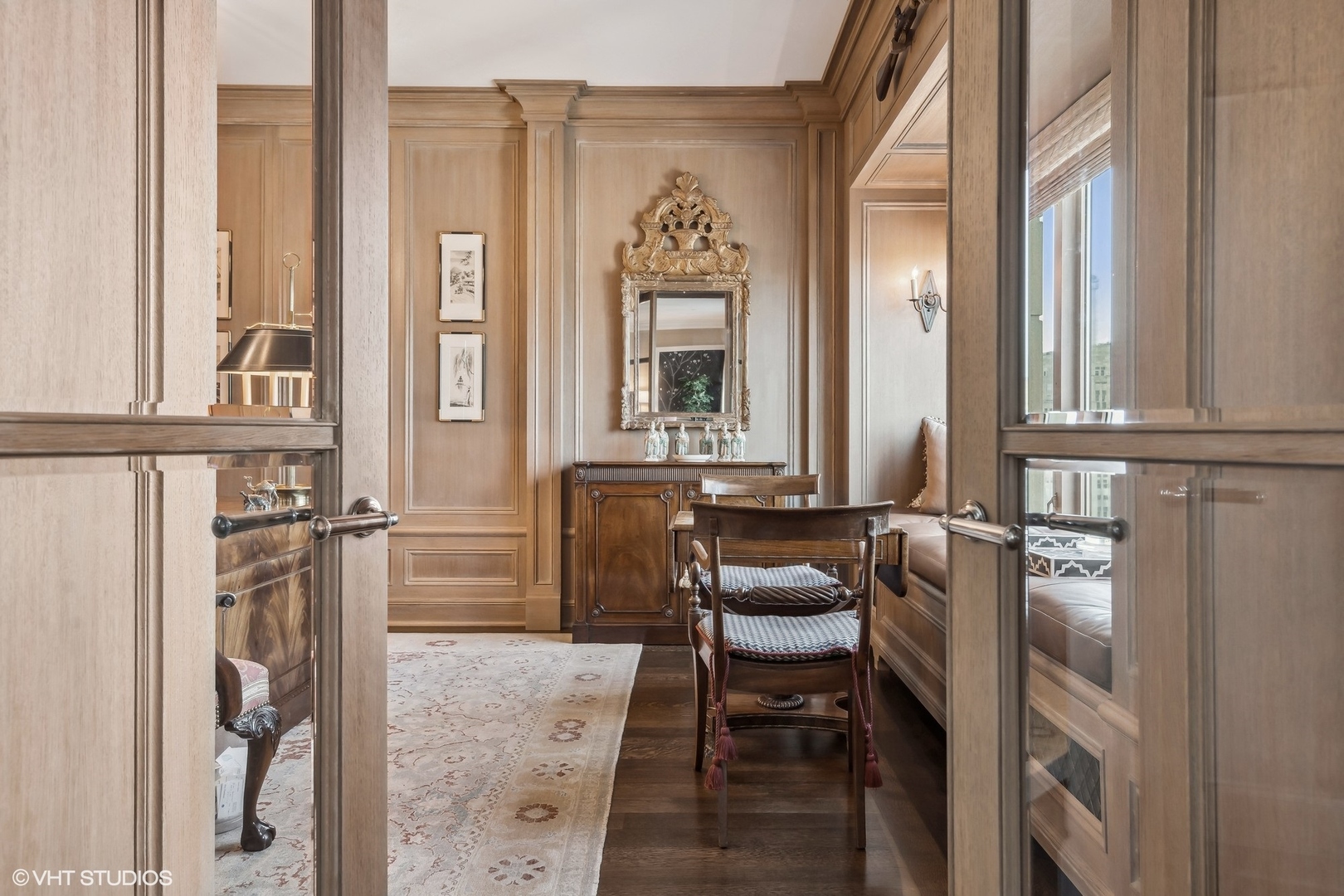 800 North Michigan Avenue, Unit 3501 Chicago, IL 60611 - Photo 11 of 57 a view of a livingroom with furniture and a window