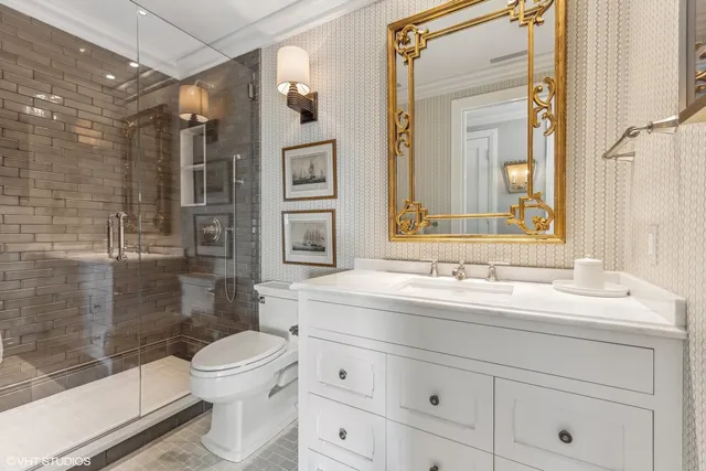 $4,300,000 | 800 North Michigan Avenue, Unit 3501, Chicago, IL 60611