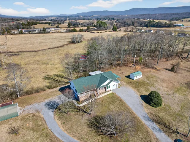 $400,000 | 202 Austin Road, Dunlap, TN 37327