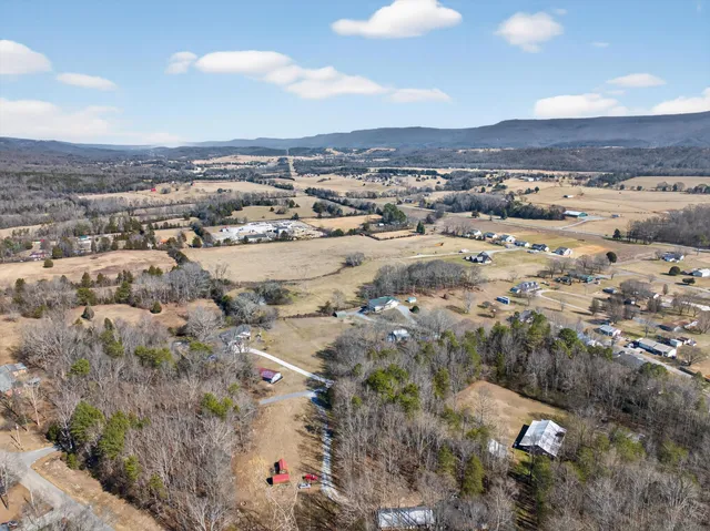 $400,000 | 202 Austin Road, Dunlap, TN 37327