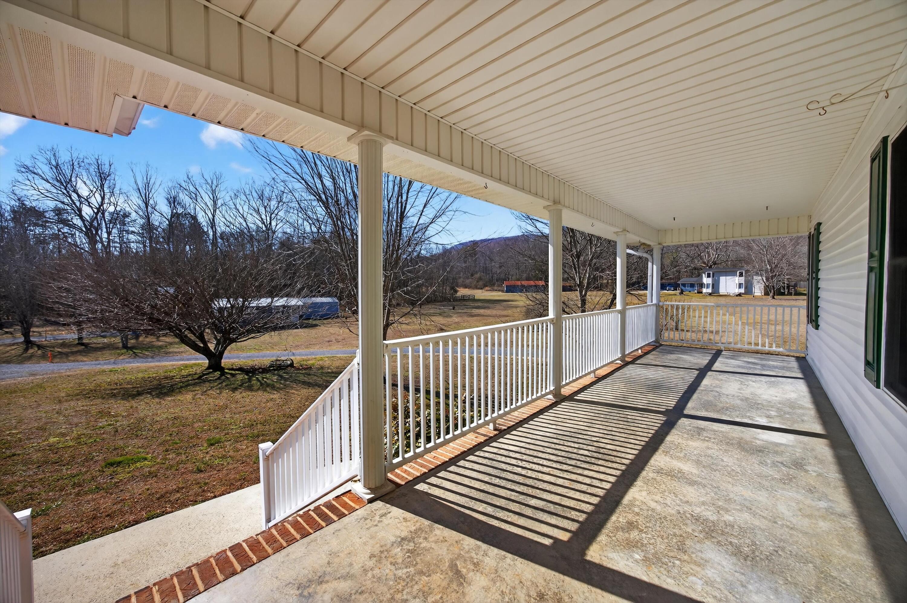 202 Austin Road Dunlap, TN 37327 - Photo 6 of 55 06-IMG_2264