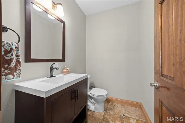 $795,000 | 5297 Millennium Court, Edwardsville, IL 62025