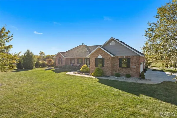 $795,000 | 5297 Millennium Court, Edwardsville, IL 62025