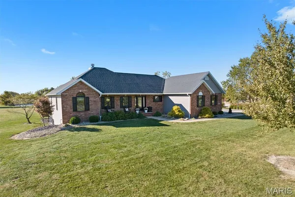$795,000 | 5297 Millennium Court, Edwardsville, IL 62025