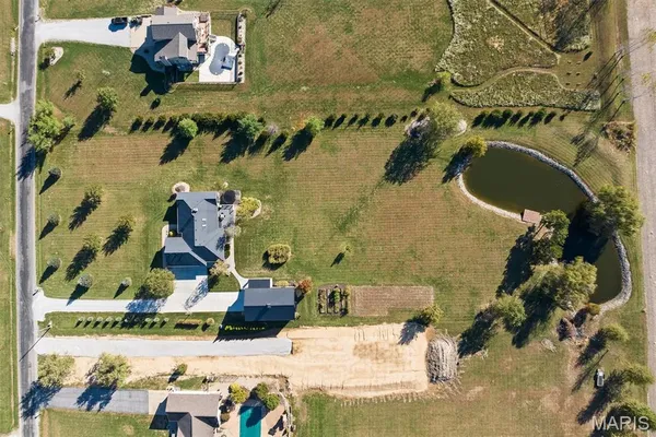 $795,000 | 5297 Millennium Court, Edwardsville, IL 62025