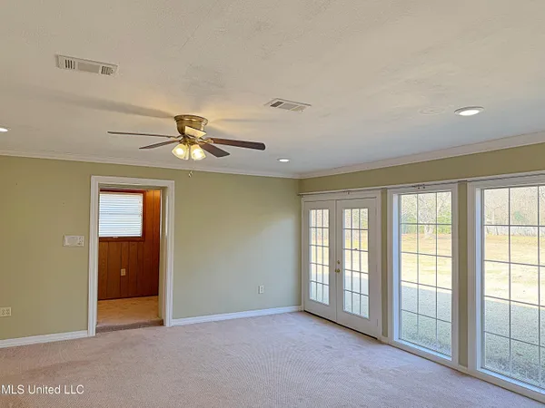 $340,000 | 1302 Highway 16, Carthage, MS 39051