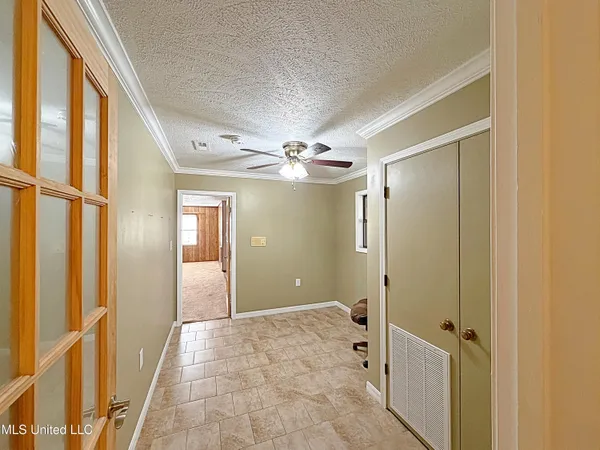 $340,000 | 1302 Highway 16, Carthage, MS 39051